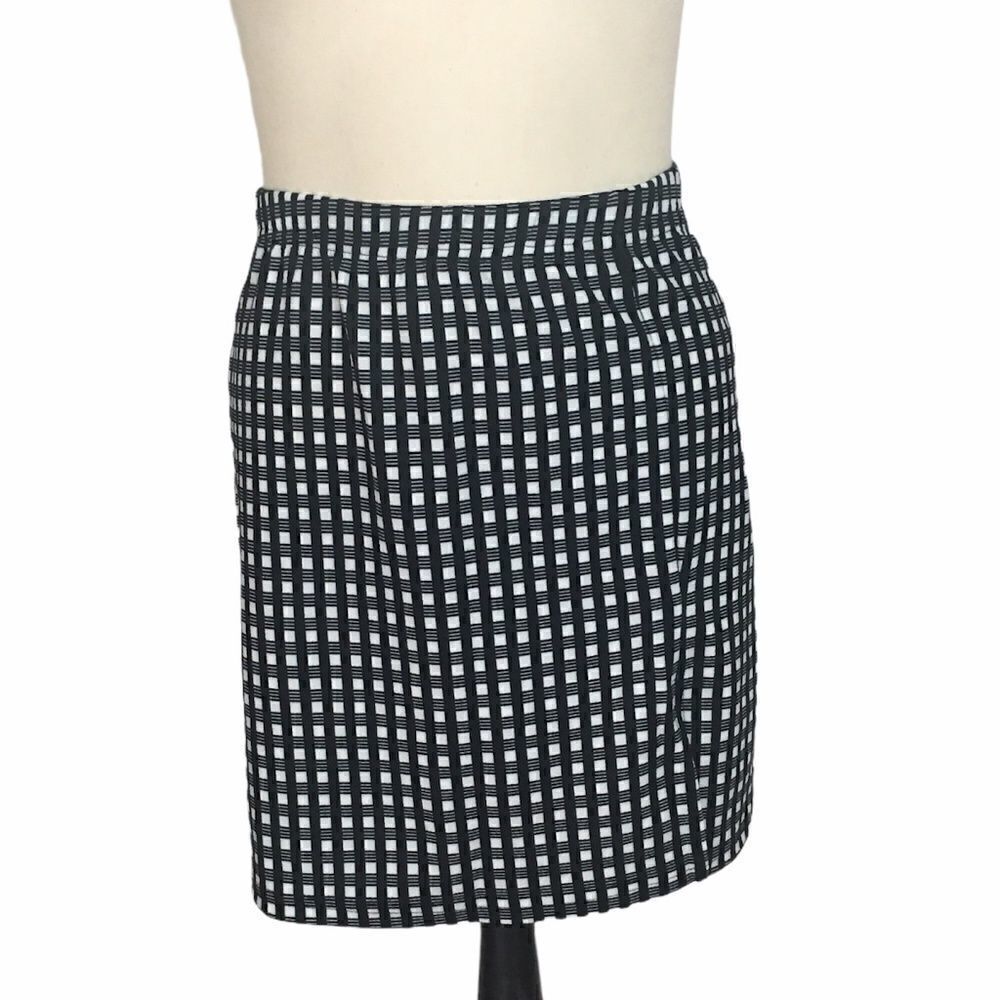 SHEIN Checkered Pull on Skirt Size XL